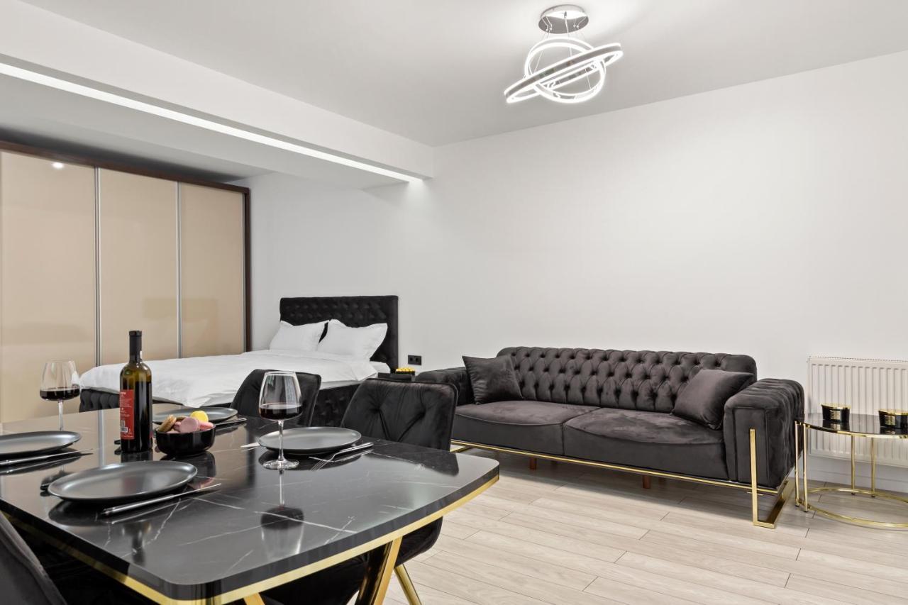 Central Deluxe By Rh Living Букурещ Екстериор снимка