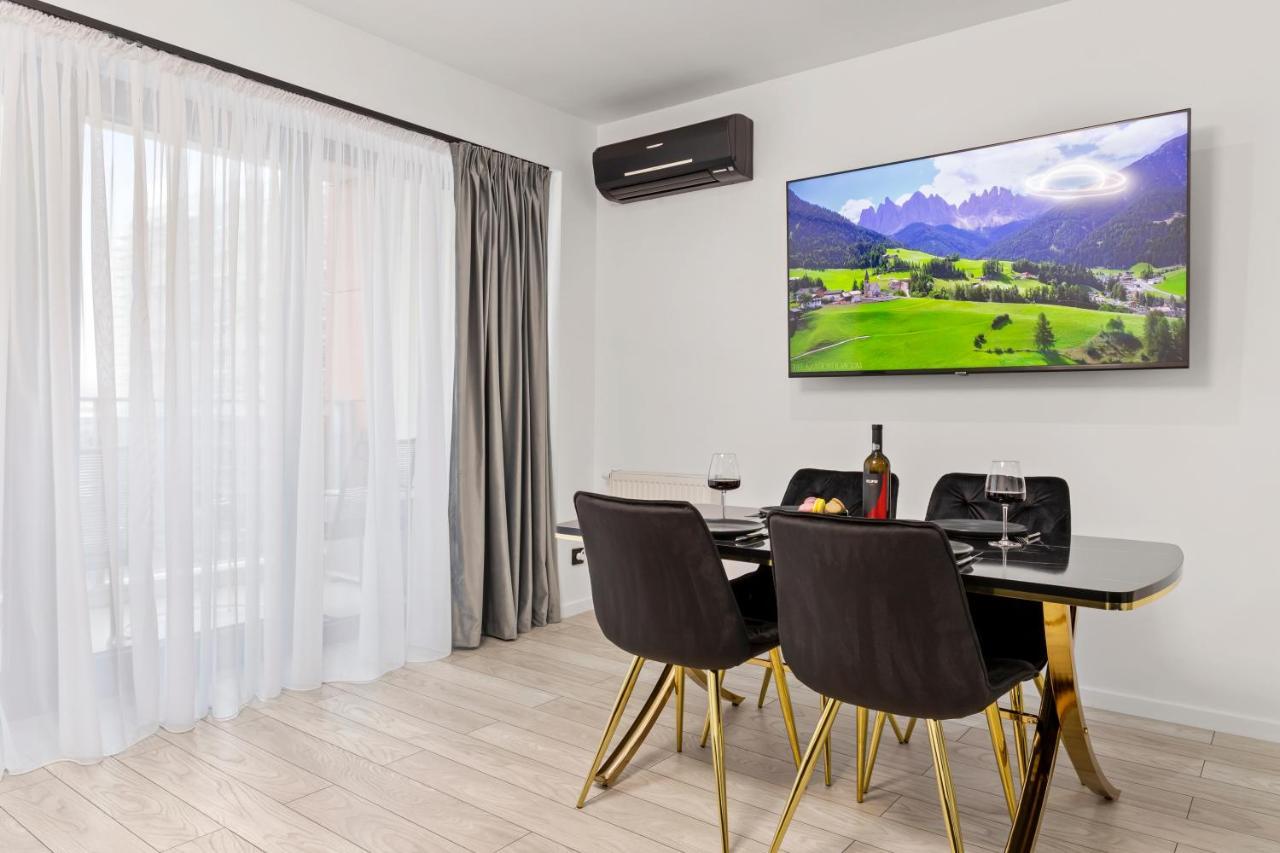 Central Deluxe By Rh Living Букурещ Екстериор снимка