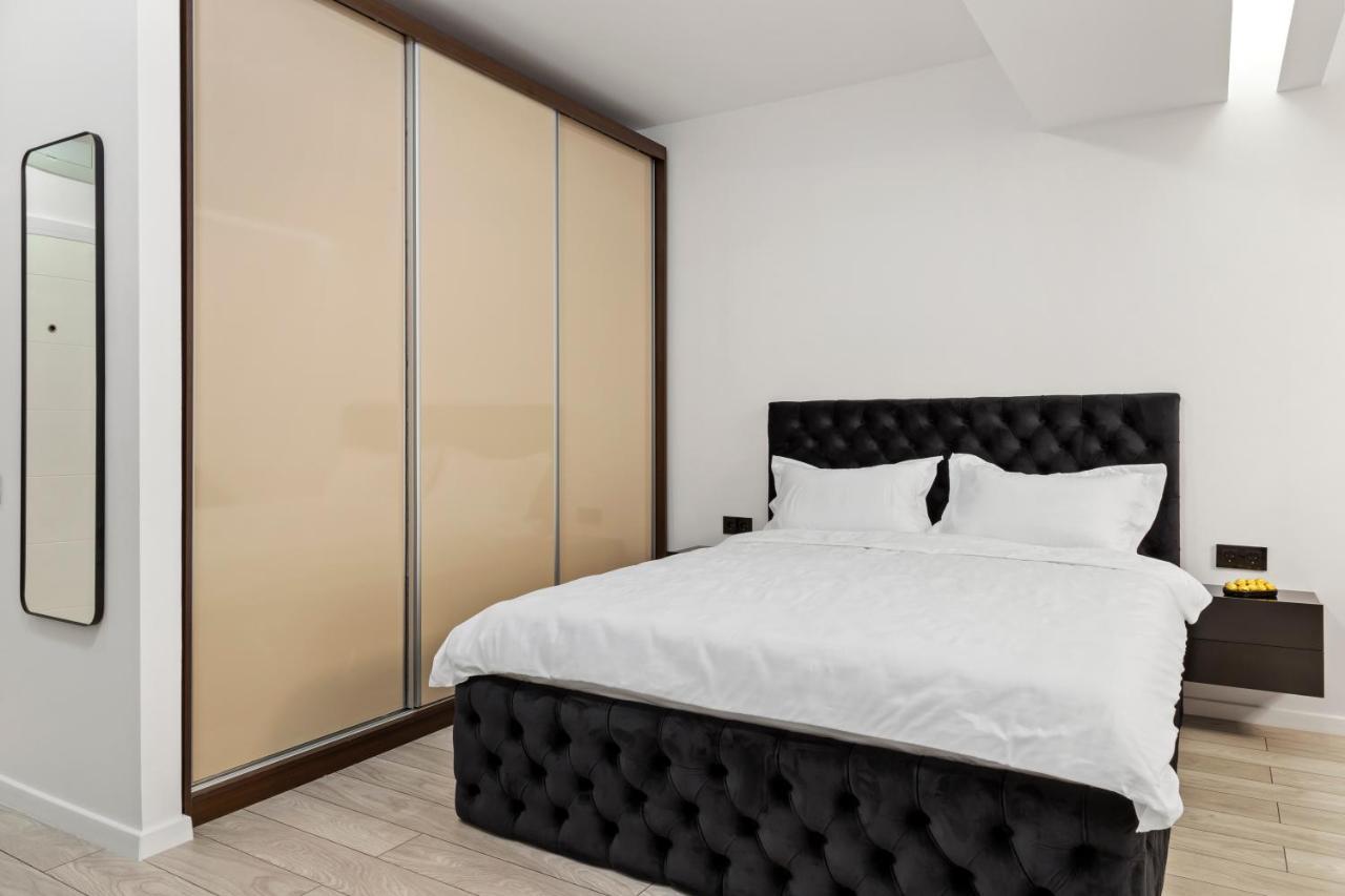 Central Deluxe By Rh Living Букурещ Екстериор снимка
