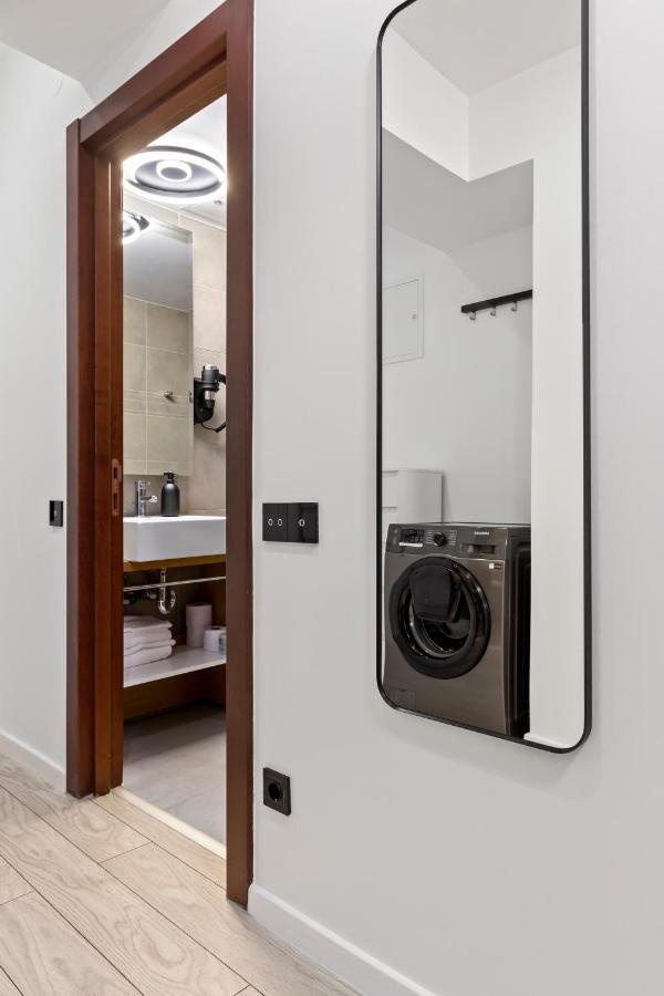Central Deluxe By Rh Living Букурещ Екстериор снимка